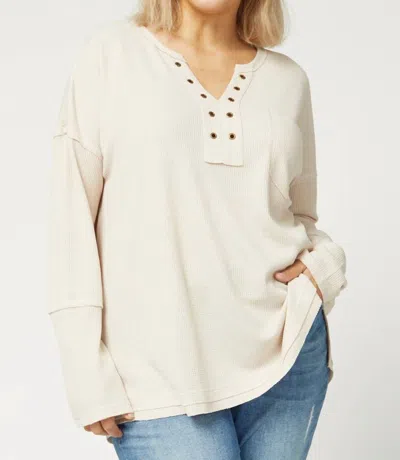 Entro V-neck With Grommets Top In Natural In Beige