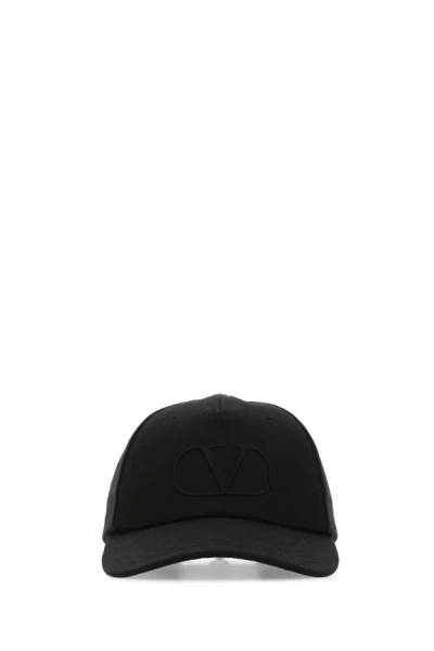 Valentino Garavani Valentino Logo Embroidered Baseball Cap In Black