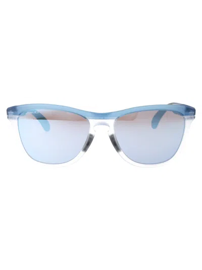 Oakley Frogskins Range Sunglasses In Blue