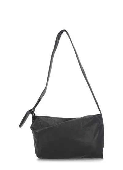 Discord Yohji Yamamoto Zipped Shoulder Bag In Black