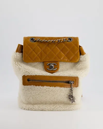 Pre-owned Chanel And Caramel Shearling And Calfskin Leather Backpack With Ruthenium Hardware And Charm Zips In Beige