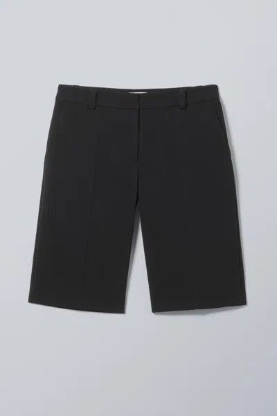 Weekday Knee Length Suiting Shorts In Black