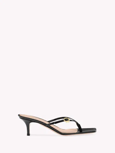 Gianvito Rossi Leather Buckle Thong Sandals In Black Patent