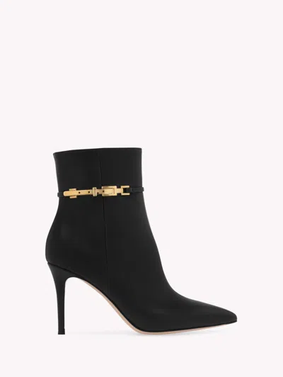 Gianvito Rossi Carrey 85 Calf Leather Ankle Boots In Black Leather