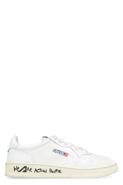 Autry Medalist Leather Low-top Sneakers In White/action Prt