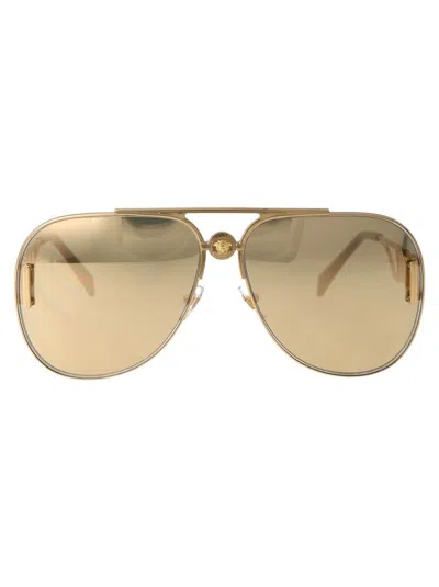 Versace Sunglasses In 100203 Gold