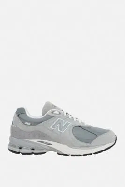 New Balance Trainers In Concrete