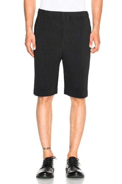 Issey Miyake Homme Plisse Pleated Shorts In Black