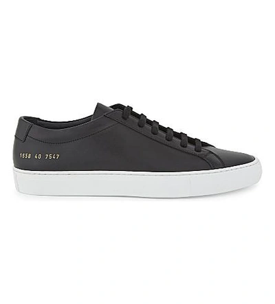COMMON PROJECTS COMMON PROJECTS MEN'S BLACK WHITE LEATHER ACHILLES LEATHER LOW-TOP TRAINERS,49259415