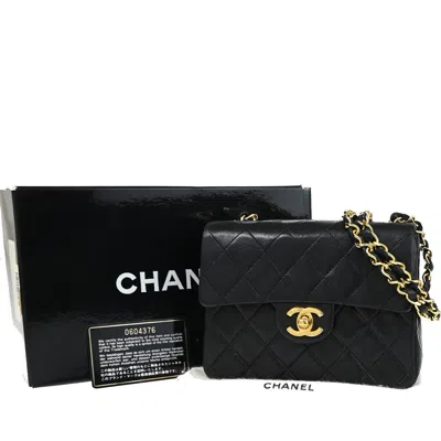 Pre-owned Chanel Mini Matelassé Black Leather Shoulder Bag ()