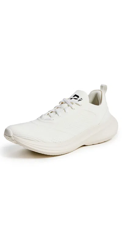 Apl Athletic Propulsion Labs Techloom Breeze Trainer In Weiss