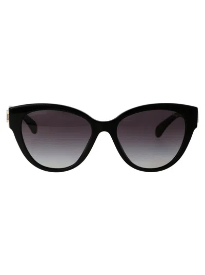 Pre-owned Chanel Sunglasses In 1403s6 Black