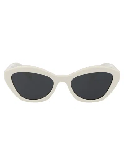 Prada Sunglasses In 17k08z White