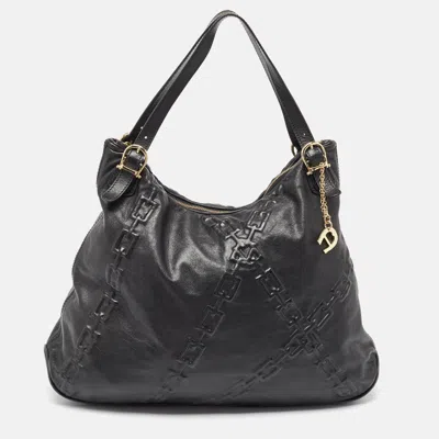 Aigner Chain Embossed Leather Hobo In Black