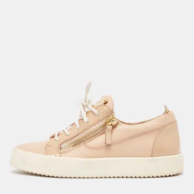 Pre-owned Giuseppe Zanotti Beige Patent And Leather Double Zipper Low Top Sneakers Size 39
