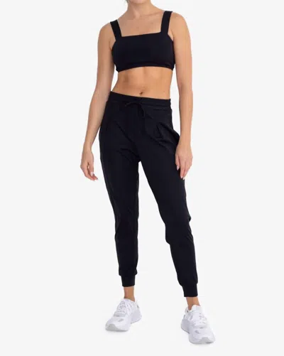 Mono B Solid Pleated Front Joggers In Black