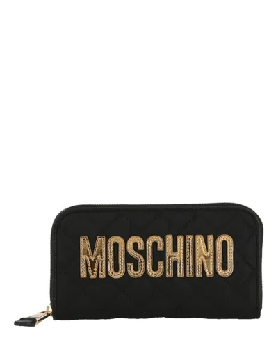 Moschino Quilted Logo Zip Wallet In Black
