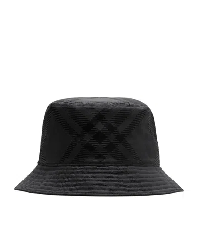 Burberry Check Bucket Hat In Black