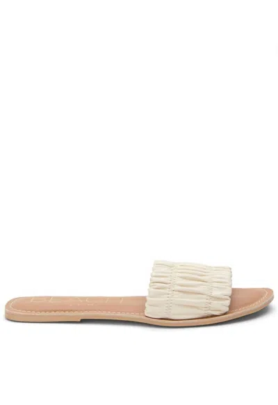 Matisse Channel Sandals In Ivory In Beige