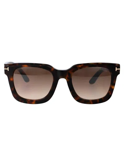 Tom Ford Sunglasses In 52g Avana Scura / Marrone Specchiato