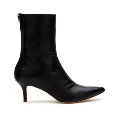Matisse Cici Pointed-toe Boot In Black