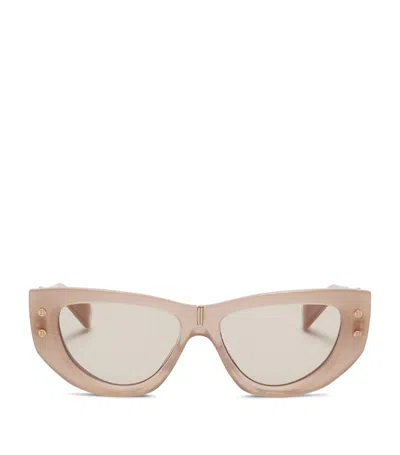 Balmain Eyewear B-muse Butterfly-frame Sunglasses In 中性色