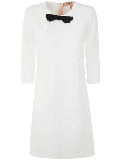 N°21 Three Quarter Sleeve Mini Dress In White