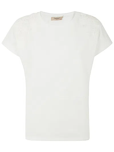 Twinset Short Sleeve T-shirt With Embroidered Flowers In White