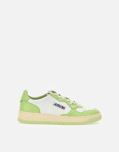 Autry Aulm Wb42 Sneakers In White-green
