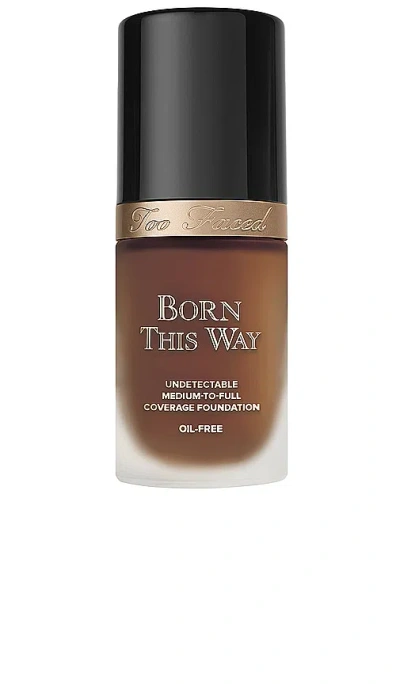 Too Faced Born This Way Foundation In 深褐色