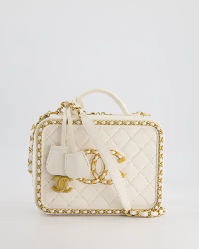 Pre-owned Chanel Medium Cc Filigree Vanity Case Bag In Shiny Calfskin Leather With Brushed Gold Hardware And Chain De In White