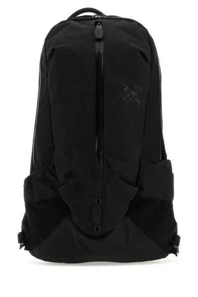 Arc'teryx Handbags. In Black