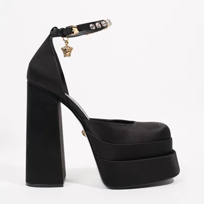 Versace Womens Medusa Aevitas Platform Sandal In Black