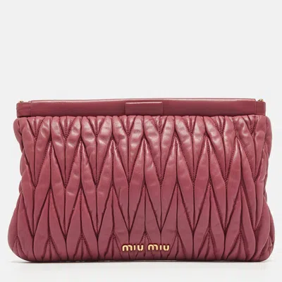 Miu Miu Dark Matelassé Leather Frame Clutch In Pink