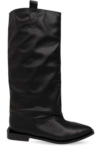 Ganni Western Loose Flat Tubular Leather Boots In Black