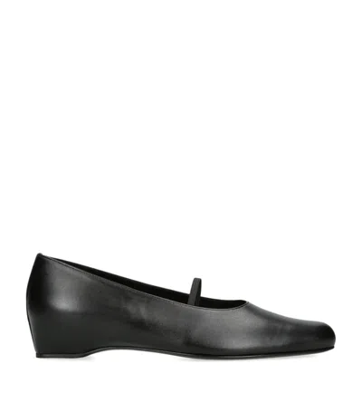 The Row Marion Flat In Black