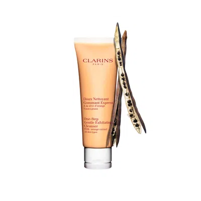 Clarins One-step Gentle Exfoliating Cleanser With Orange Extract In White