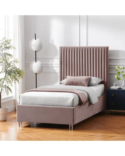 Inspired Home Alyah Platform Bed In Pink