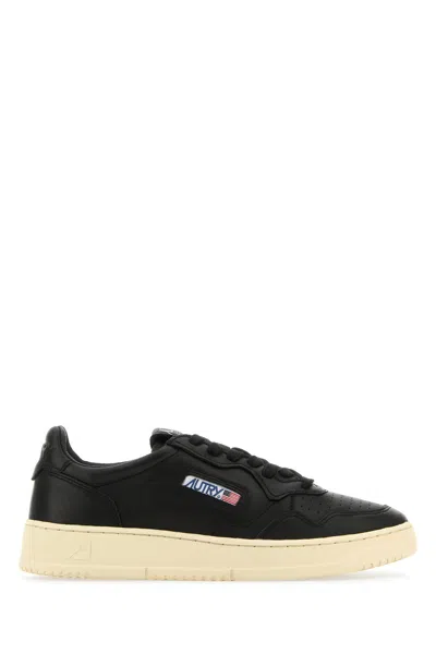 Autry Trainers In Black
