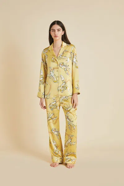 Olivia Von Halle Lila Perseus Yellow Lobster Pyjamas In Silk Satin In Multi