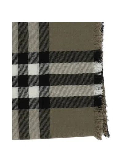 Burberry "giant Check" Scarf In Beige