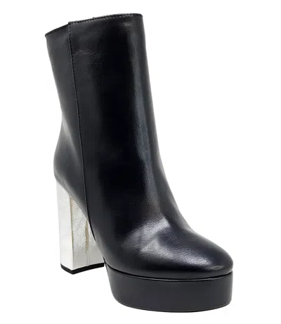Madison Maison ™ Black/silver Cracked Leather Platform Boot In 41