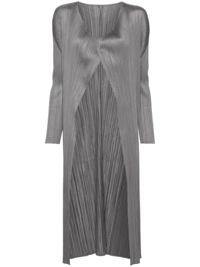 Issey Miyake Open-front Pleated Coat In Grey