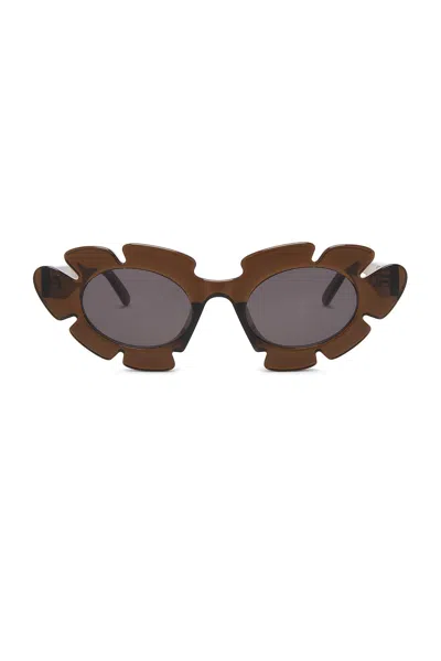 Loewe Round Sunglasses In Light Brown & Smoke