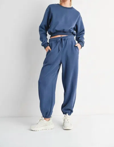 Bluivy Cropped Sweatshirt Sweatpants Set In Blue