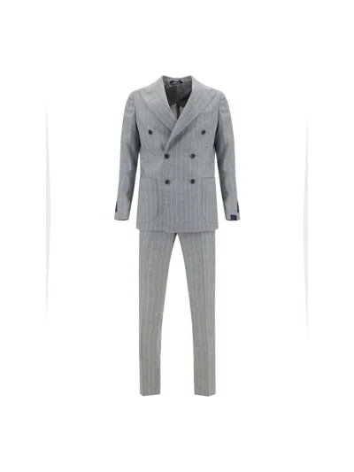 Gi Capri Suit In Grey
