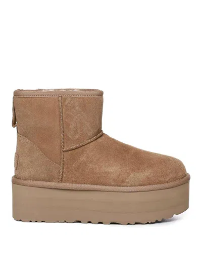 Ugg Boots In Brown