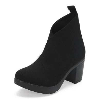 Charleston Shoe Co. Women's Cypress Boots - Wide In Black Herringbone