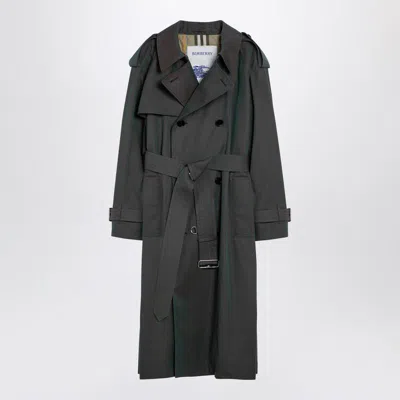 Burberry Long Double-breasted Antique Trench Coat In Green