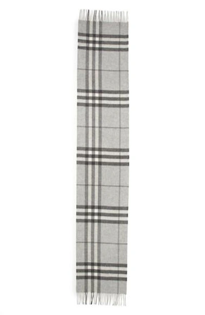 Burberry Giant Icon Check Cashmere Scarf In Pale Gray